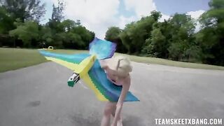 A young nimfomaniac gets horny for outdoor fun
