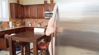 A Bimbo's Life - A man has sex with a bimbo on the kitchen table