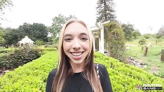 A girl made a blowjob from the first person, it was awesome