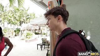 The stepson measured the ultimate depth of his stepmom’s wet pussy