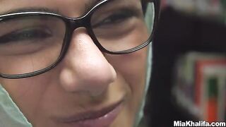 Busty Arab pornstar Mia Khalifa masturbates in the library