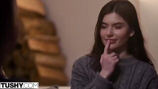 Hot anal threesome with gorgeous BFFs Talia & Stefany
