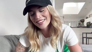 Would you rather have a coffee or to fuck with barista?