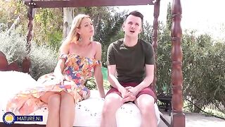Romantic sex with a guy with a big dick in the mouth