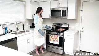 A modern girl doesn't mind fucking around and changing partners
