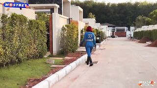 The girl is fucking in a cosplay costume