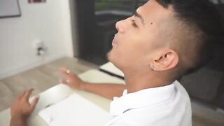 The girl was fucked by her surgeon in the classroom