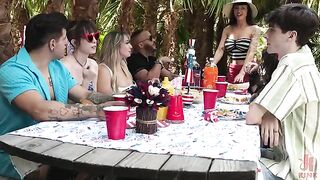 You can see the master class of the whole show to the audience