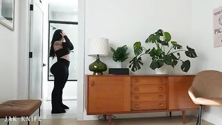 You need to fuck this ass as it is very appetizing and tempting