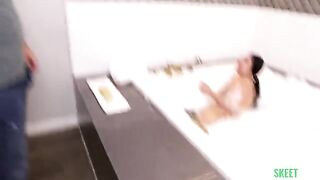 A girl with a juicy ass is asking for someone to satisfy her desires