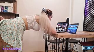 A magician got a girl and fucked her by tricking her