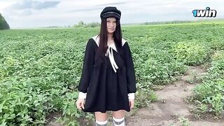 The girl proved to her stepbrother that she could attract others