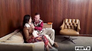 Guy was shocked by the size of brunette's pussy, he barely got in