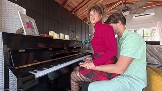 The girl conducts the symphony of her pussy with passion