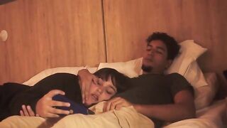 A blowjob on the bed is lazy, but so deep it trembles
