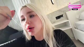 Juicy ass begs for a cock, and it gets one in this hot scene