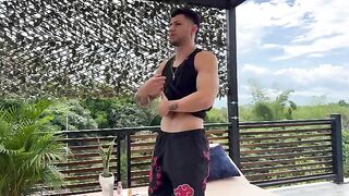 A girl received a massage from a muscular guy and got fucked hard