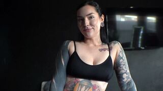 A girl with a brace is very horny, she wants to fuck all day long