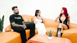 Two sluts share a big cock in an intense scene