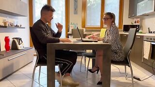 The consultant was seduced by the client and fucked in his office